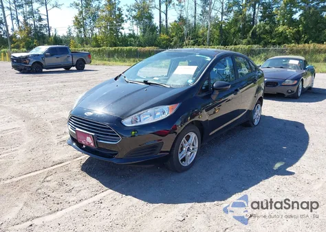2019 Ford Fiesta Se z USA, uszkodzony, nr VIN 3FADP4BJ2KM159022